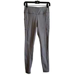 Avia Women's Workout Leggings - Size S (4-6)